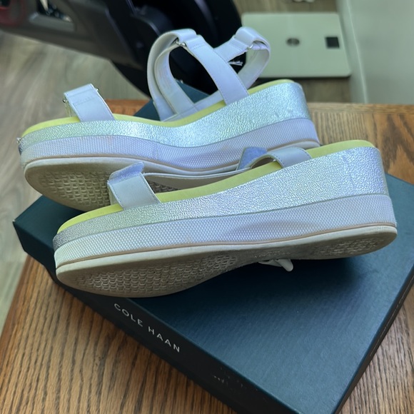 Cole Hann Ayer Flatform Wedge Sandals in white Silver and Yellow - Picture 3 of 9